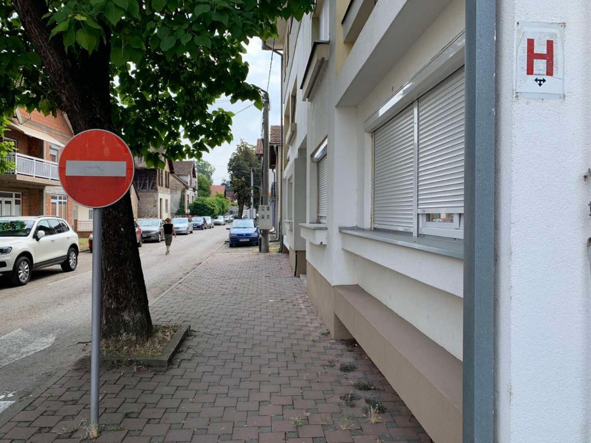 Anja Apartman Bosanski Samac Екстериор снимка